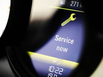 Service Now message on vehicle display.