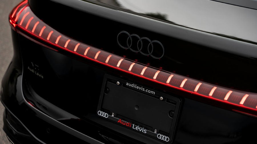 Détail du pare-chocs arrière de l’Audi A5, en perspective trois quarts