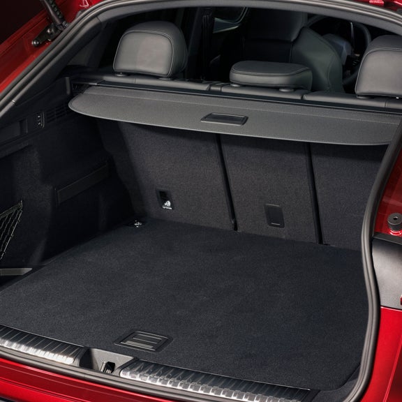Interior view of the Q5 Sportback trunk.
