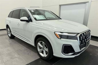 2025 Audi Q7 45 Premium