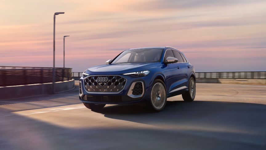 All new Q5 front profile driving 