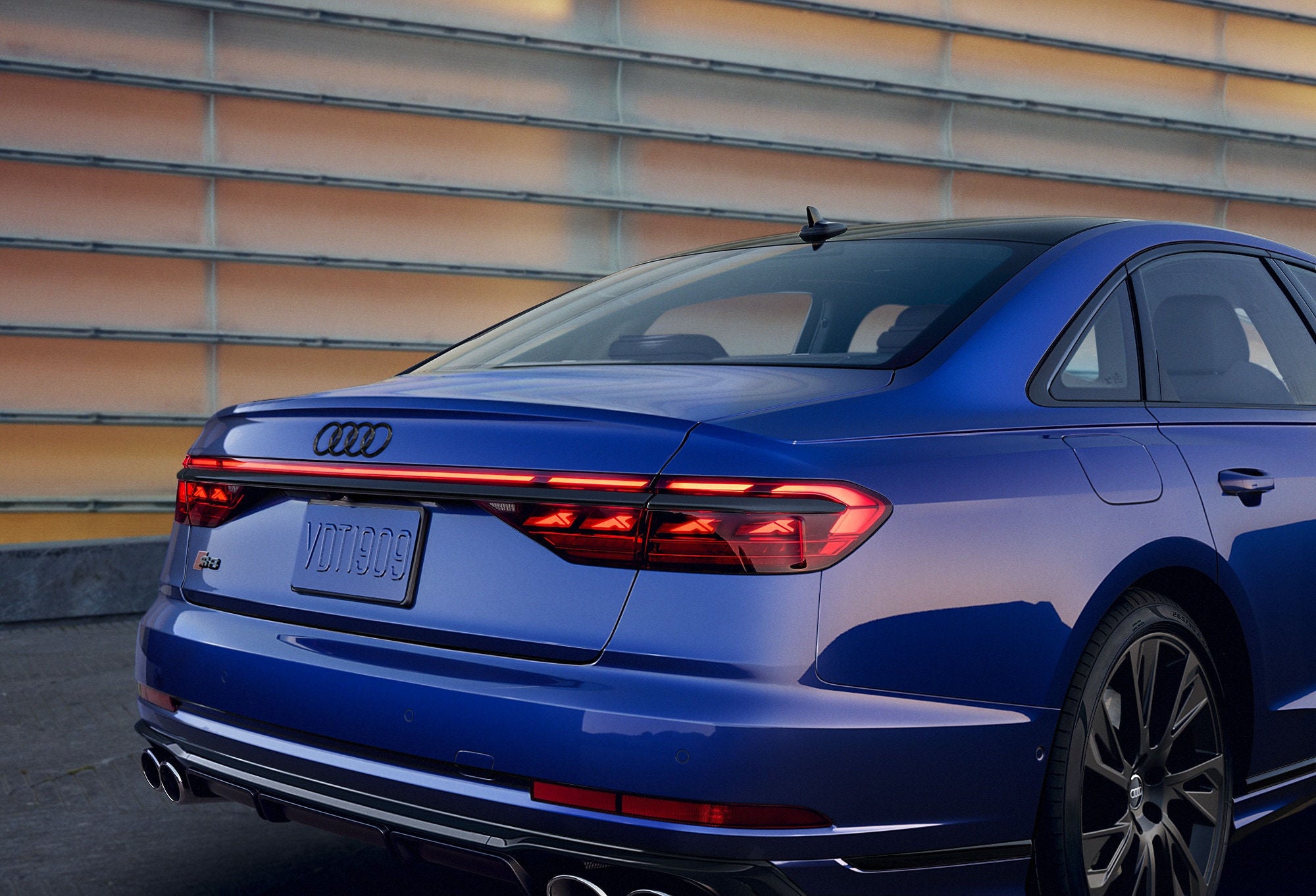 Audi S8 back view