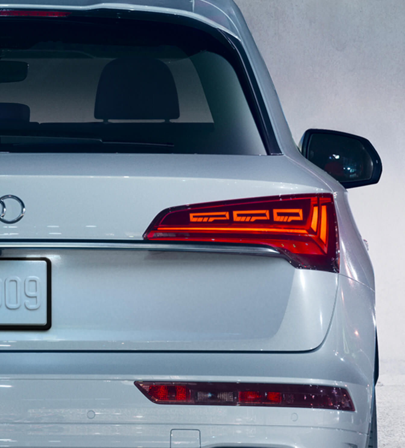 2024 Audi Q5 vs. VW Tiguan: Trims