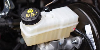 Audi brake fluid container