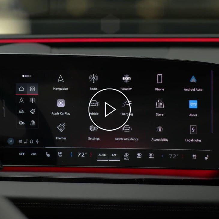  Close-up photo on the Audi MMI in the Q6 e-tron.