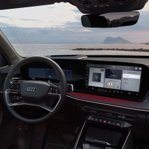 Wraparound virtual cockpit