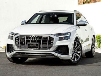 Pre-Owned 2023 Audi SQ8 front facing
