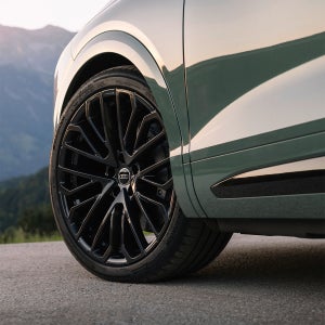Roue en option du nouveau Audi Q7.