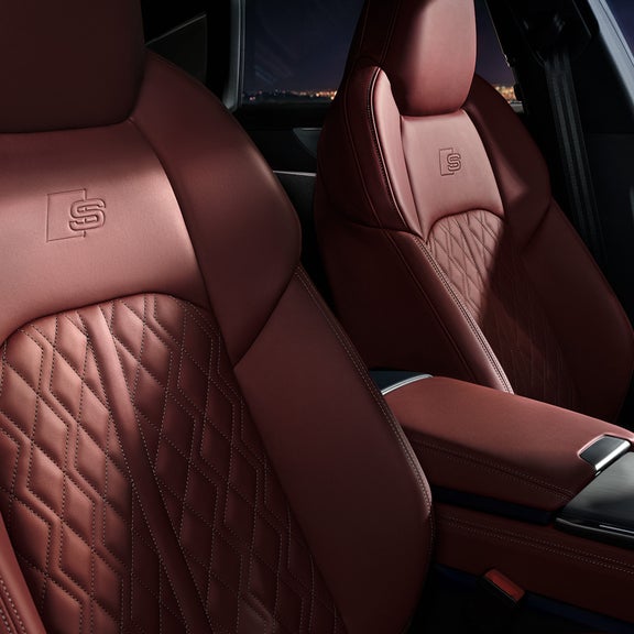 Close-up of the S Sport seats in the Audi S7.
