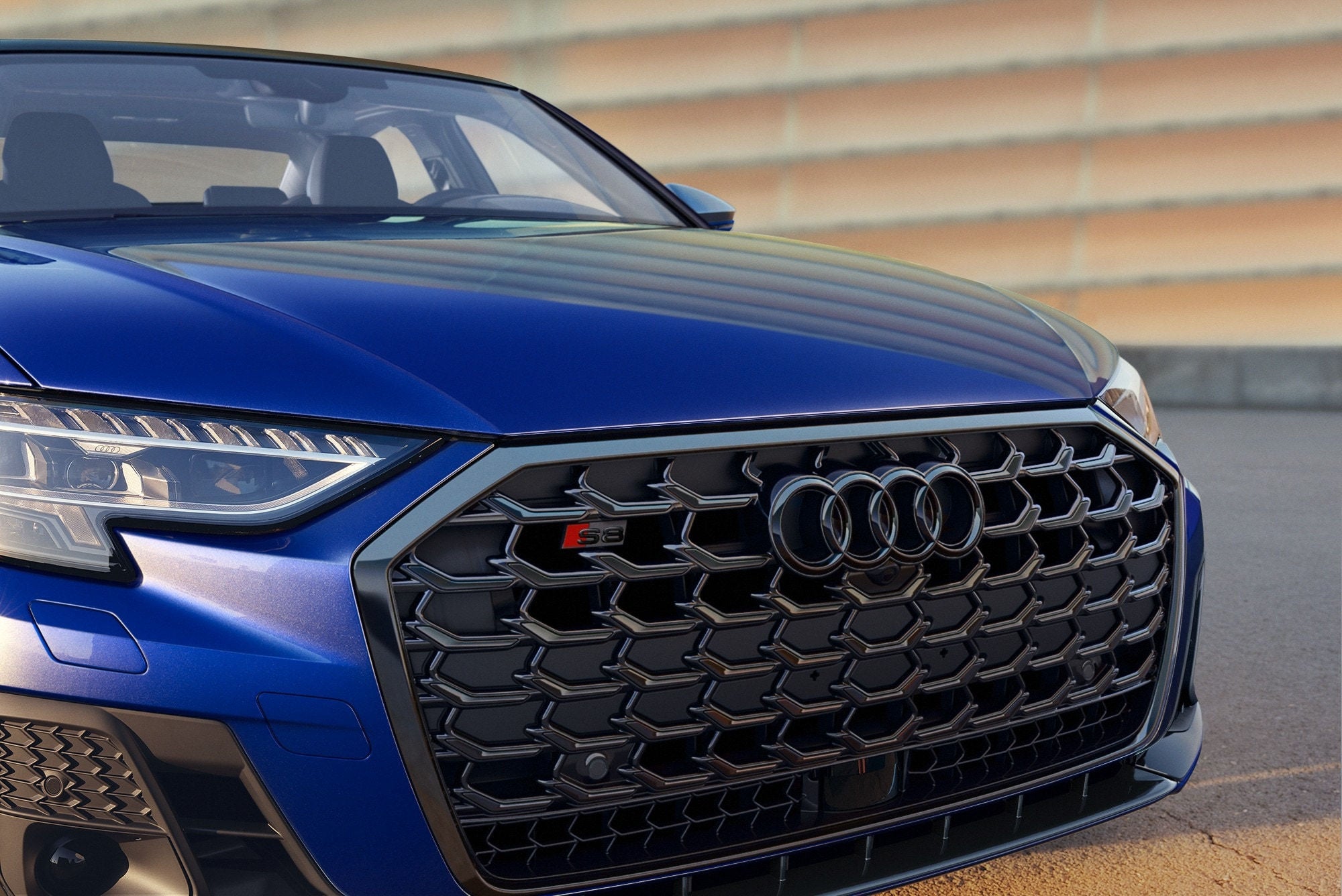 Front grille of Audi S8
