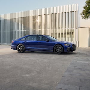 Side view of the Audi S8.