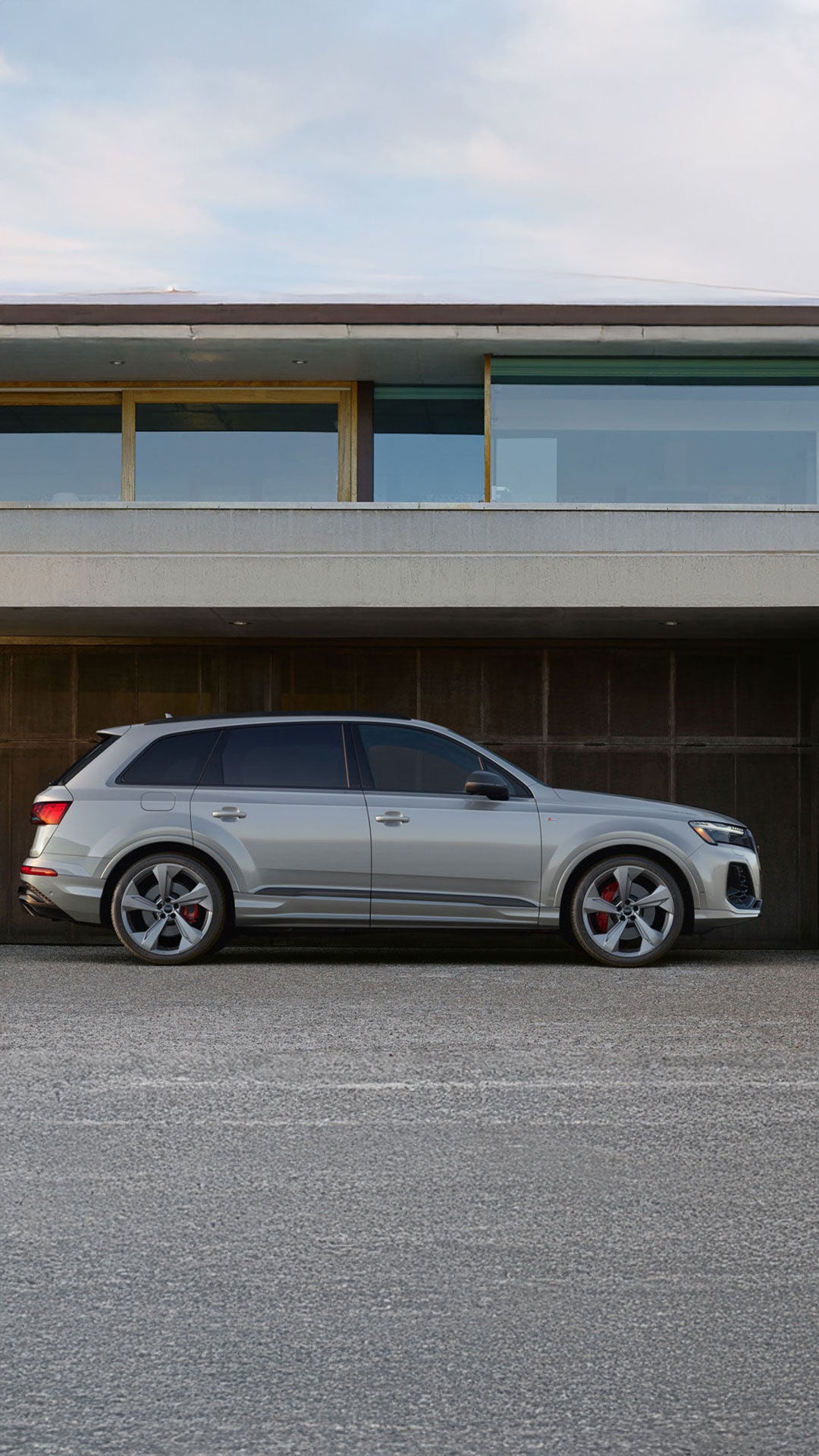 Audi Q7 Model Overview at Audi Cincinnati East