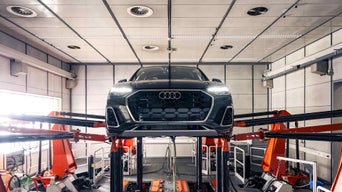 Audi Q5 in servicing. 