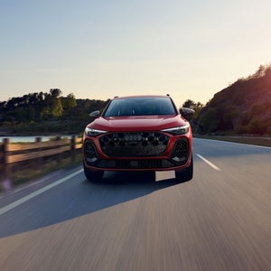 Front  view of the Audi SQ5 accelerating.
