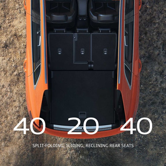 Aerial view of the split-folding rear seats in the Audi Q3.