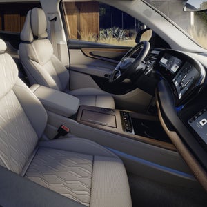 Interior view of the Audi Q7.