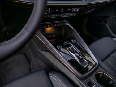 Image of transmission gear selector in new Audi A3
