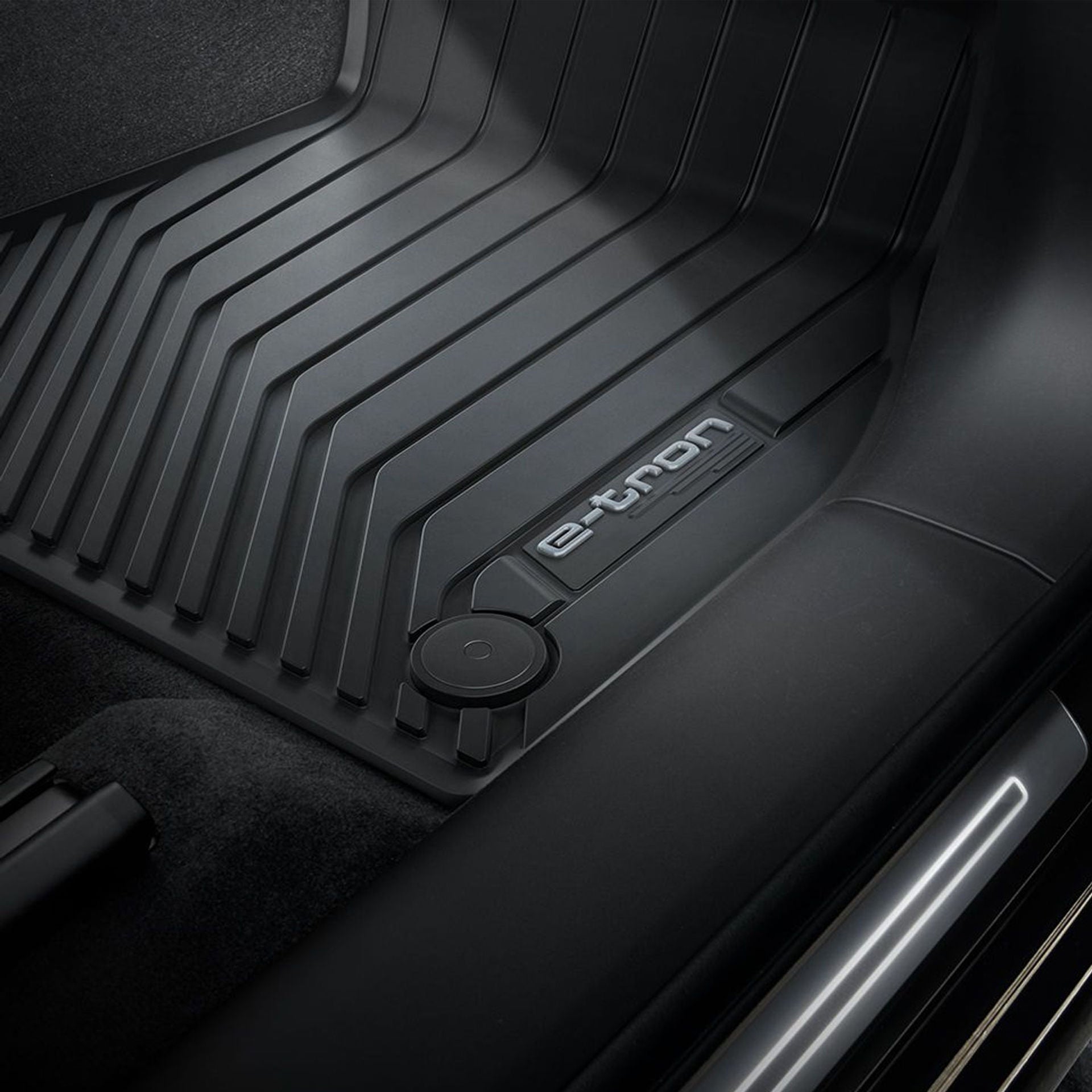 Audi e-tron | Accessories | Audi USA