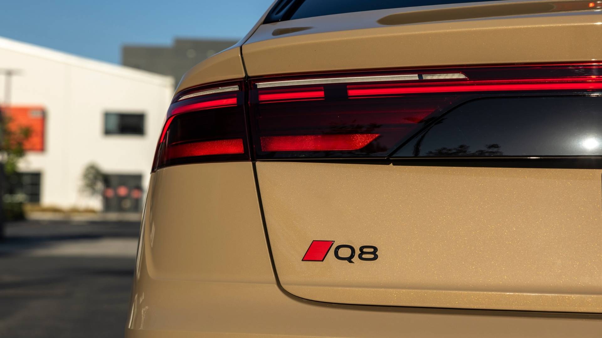 A Coupe-Inspired SUV With Everyday Practicality