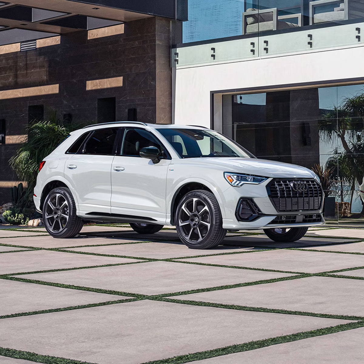 New Audi Q3 SUV 
