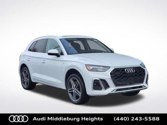 Side profile view of an Audi Q5. 