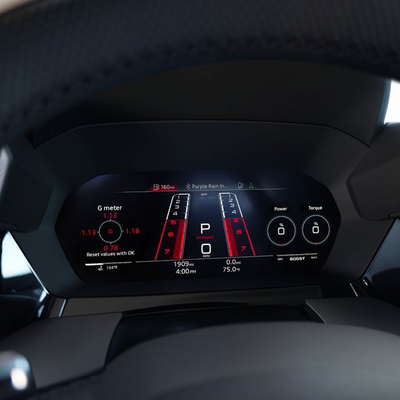 Close-up of the Audi virtual cockpit and steering wheel in the Audi RS 3. 