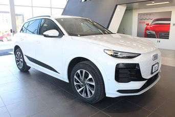 Side view of a 2025 Audi Q6 e-tron