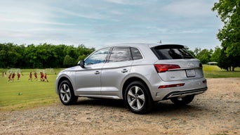 Side profile of a certified pre-owned Audi Q5
