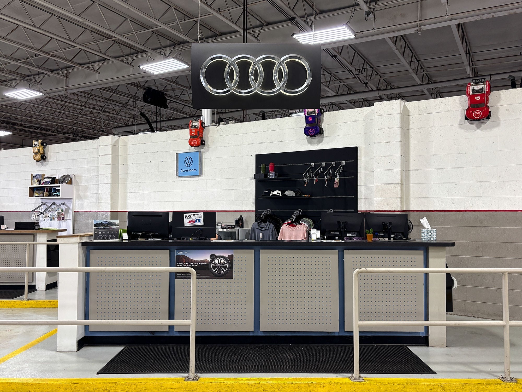 Front profile view of an Audi Q5 vehicle being serviced.