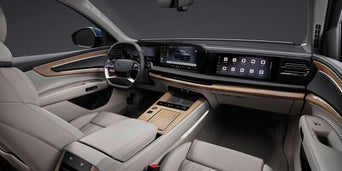 2027 Q7 media display