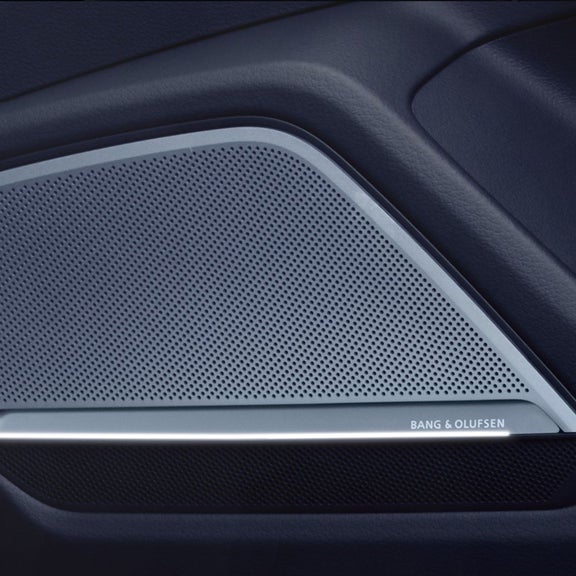 Close-up of the Bang & Olufsen speakers in the Audi A6 allroad.