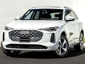 2026 Audi Q5 front facing