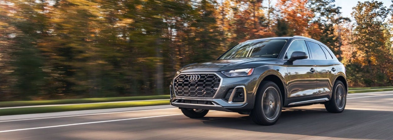 The Ultimate Versatility—How the 40/20/40 Rear Seats Elevate the 2025 Audi Q5 Plug-in Hybrid near Ventura, CA