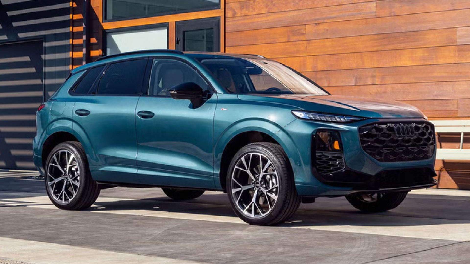 Image of an Audi Q3