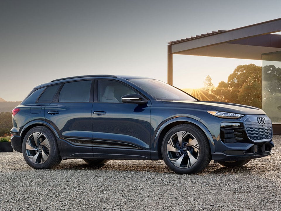 Side view of Audi Q6