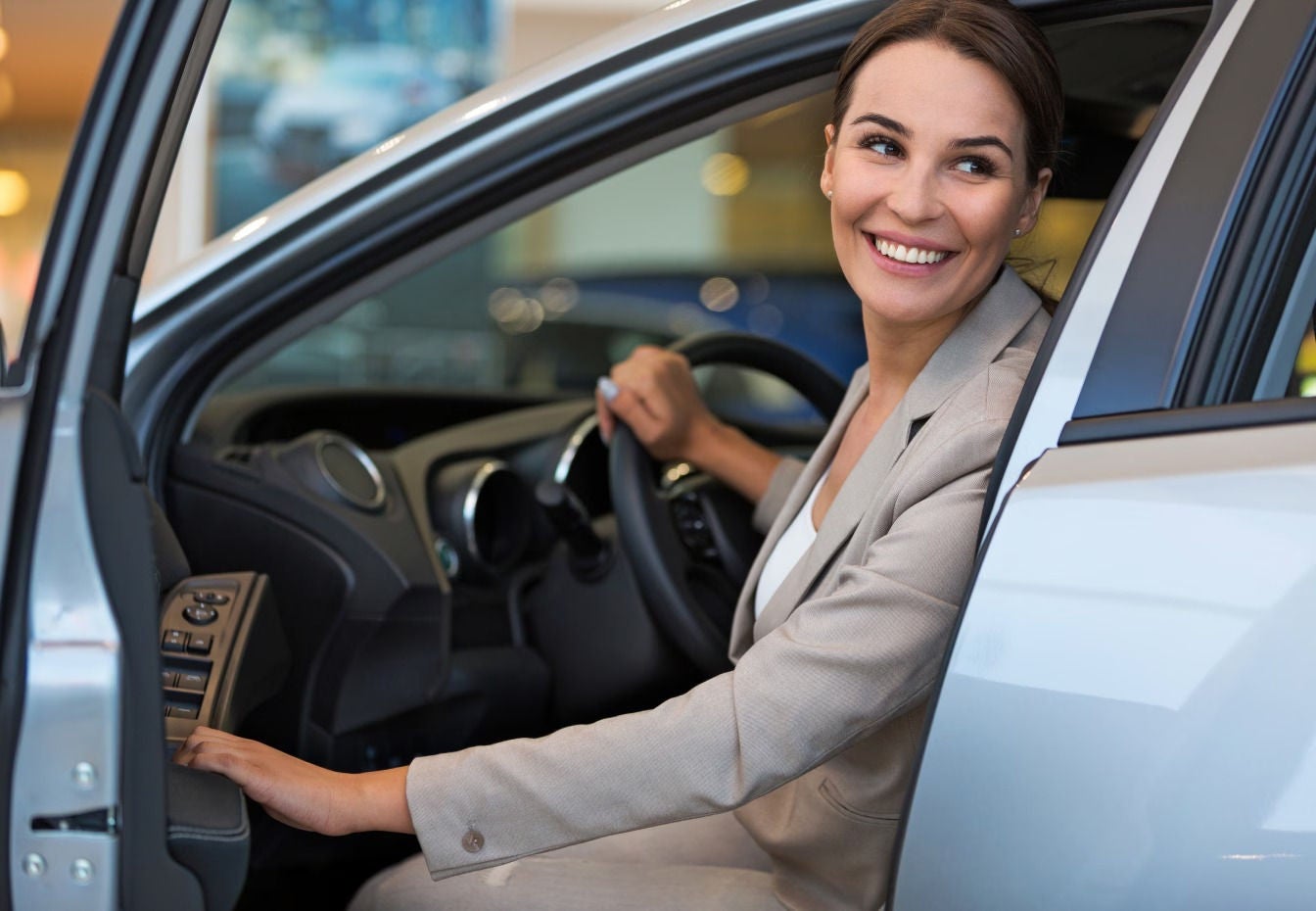 Explore the Audi Q5 at Audi Pittsfield