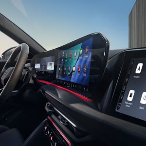 Close up side view of the Audi virtual cockpit with MMI screen.