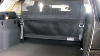 Q5 (2018-2025) Dog Partition 