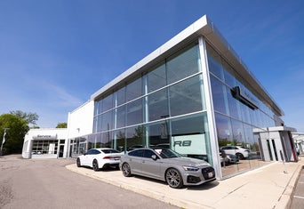 Profile view of Audi Uptown Markham