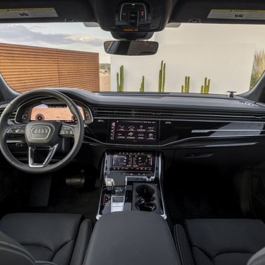 2026 Audi Q8 cockpit with Audi virtual cockpit plus + dual MMI at Audi Sewickley