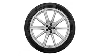 AUDI RSQ8 22" 10-spoke star design