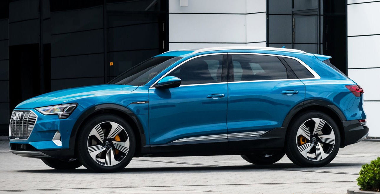 Side profile view of vehicle.