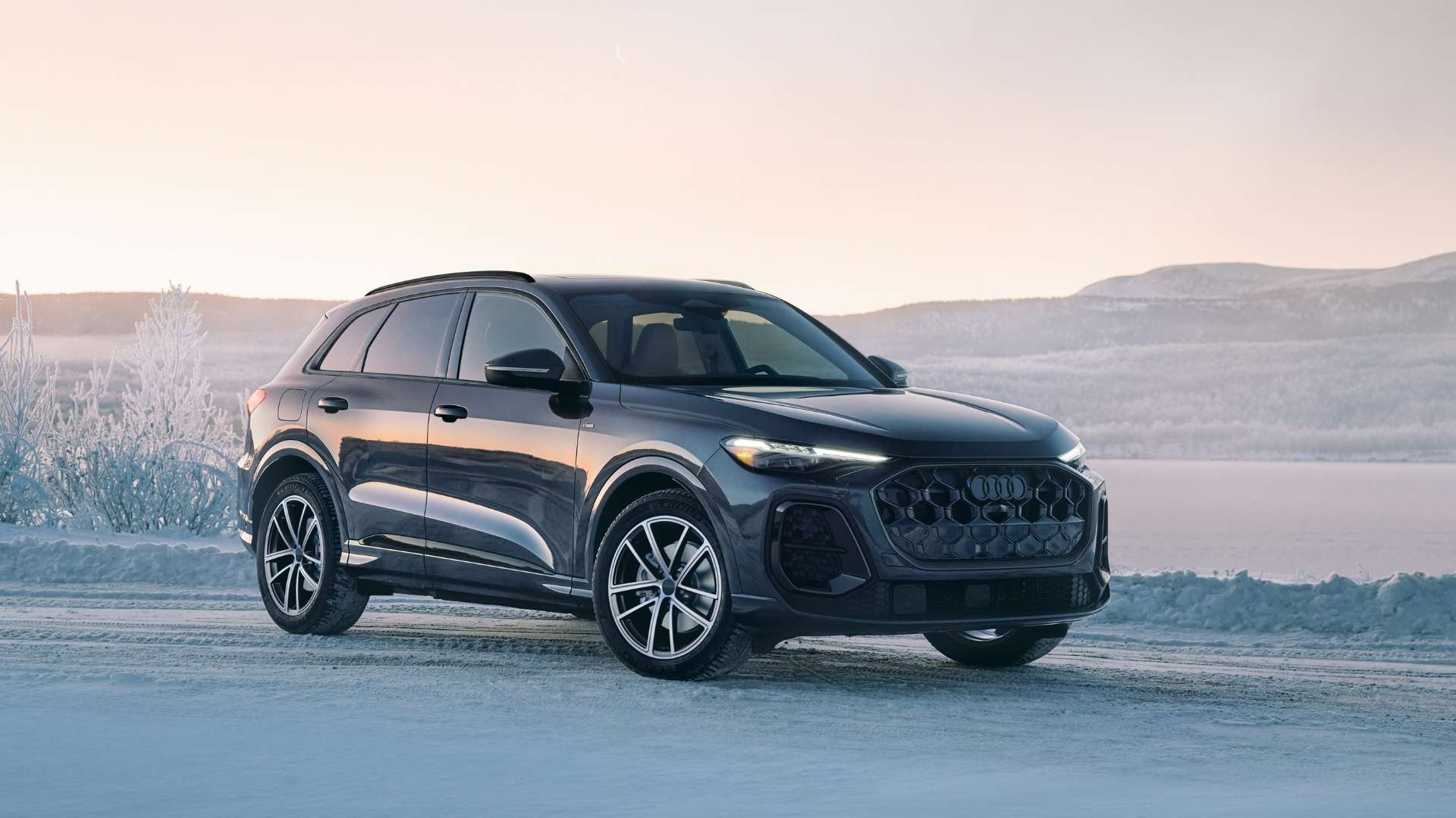 Is the Audi Q5 More Comfortable Inside Than the BMW X3?