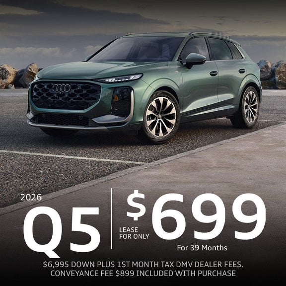 Audi Q5 Driving