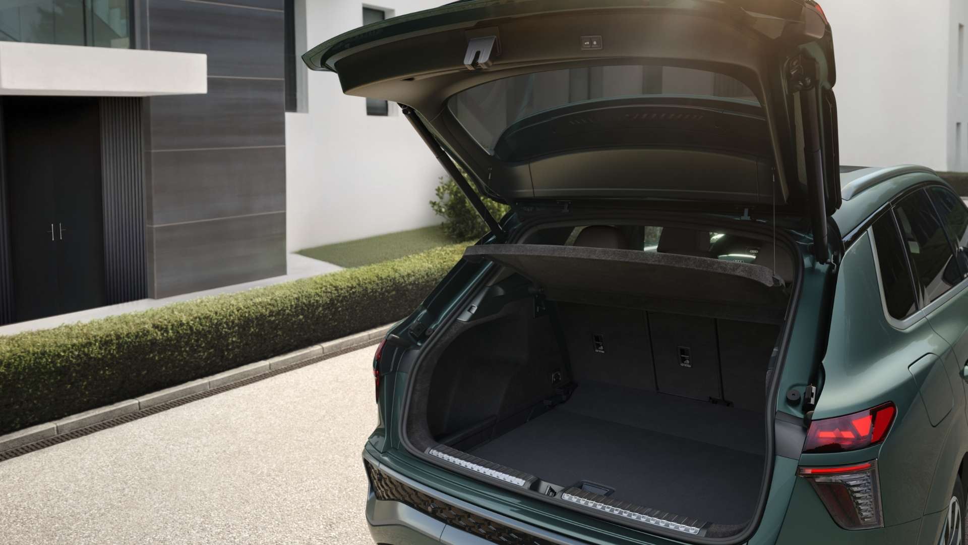 Everyday Practicality With Premium Flexibility