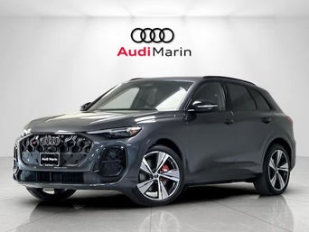 2025 Audi SQ5 Premium Plus front facing
