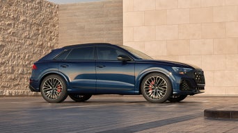 Profil latéral de l'Audi SQ8.