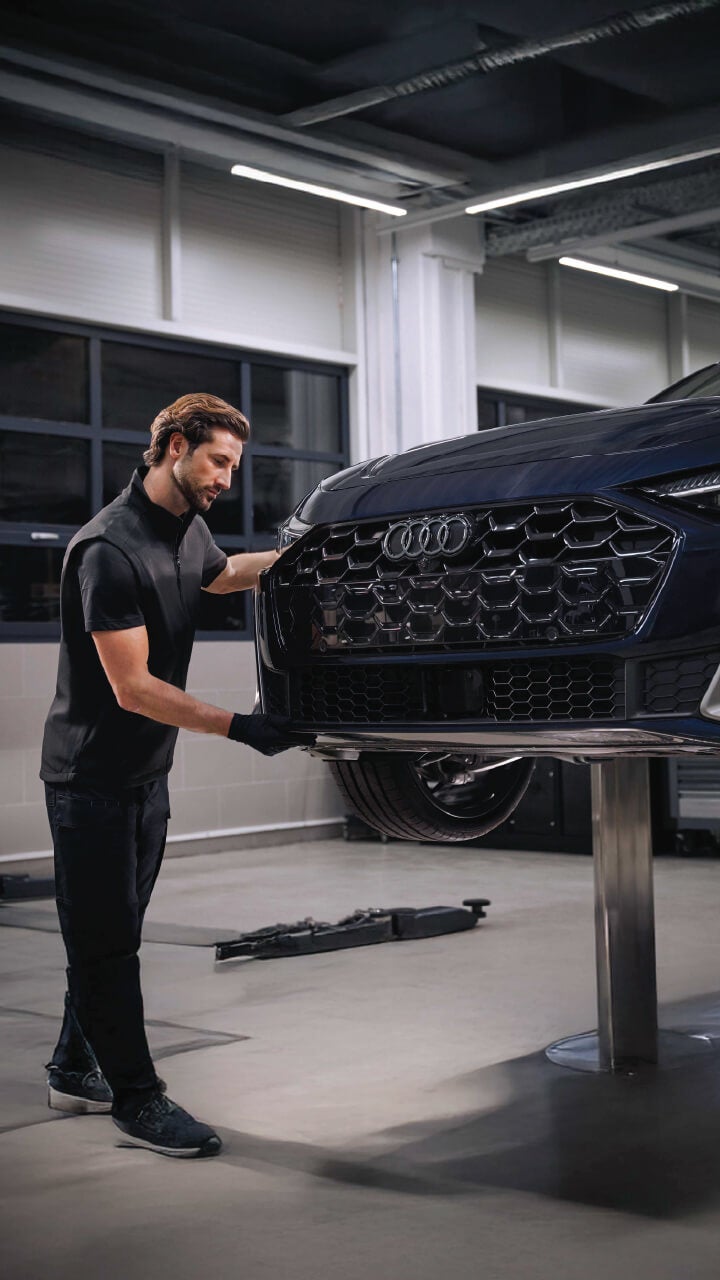 Audi Authorized Collision Centre in Toronto