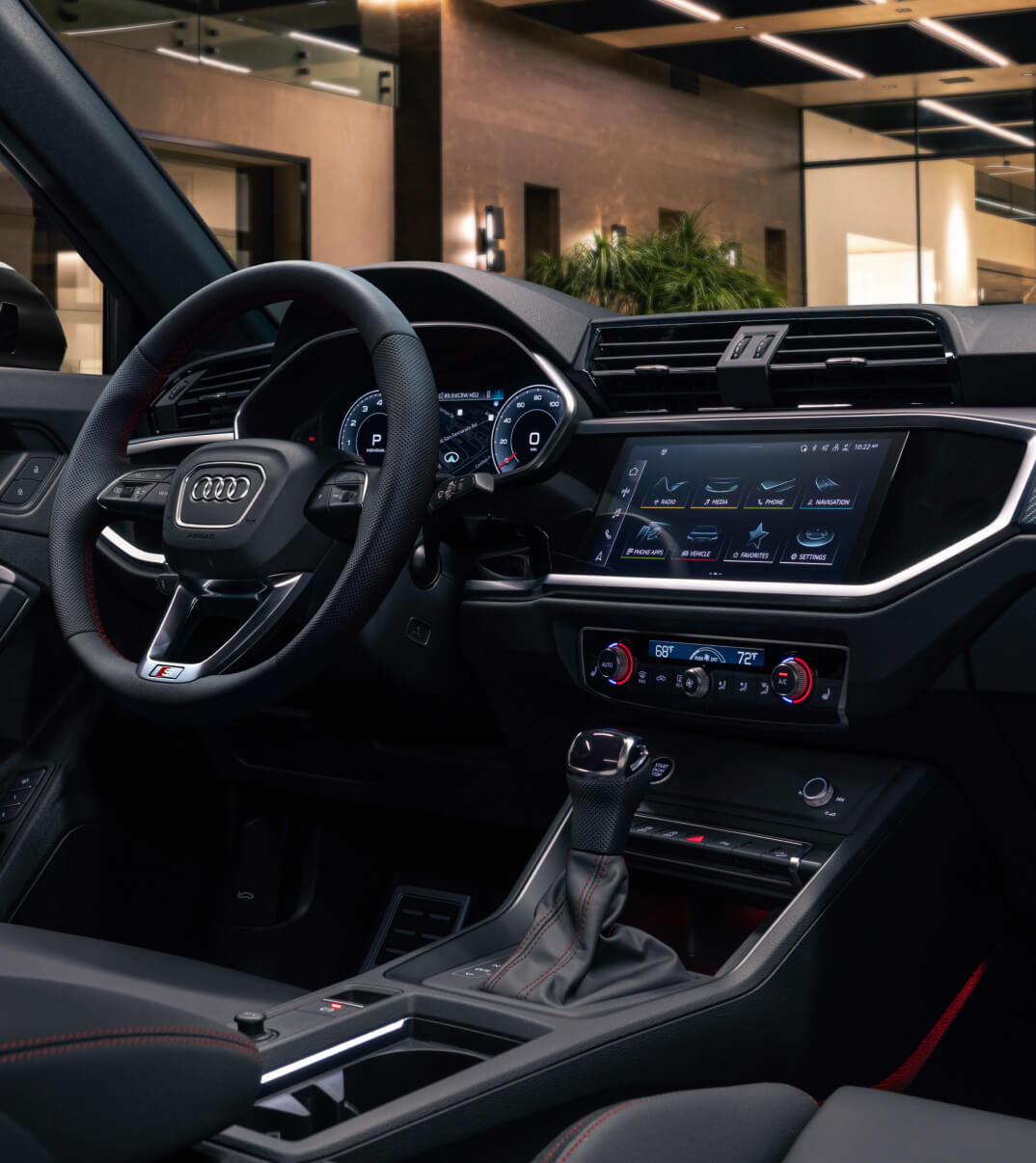 Audi Q3 Trims, Features & Technology