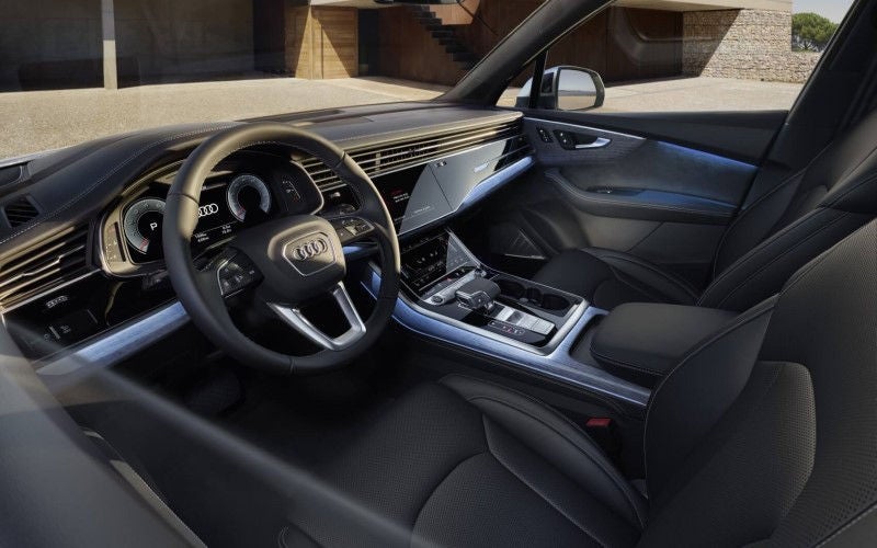 2025 Audi Q7 interior technology